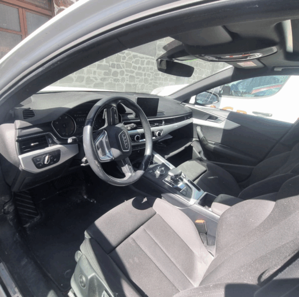 Audi A4 - Imagen 2